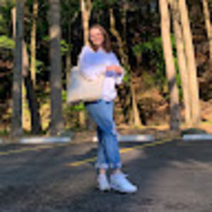 Meet your Posher, Madeline